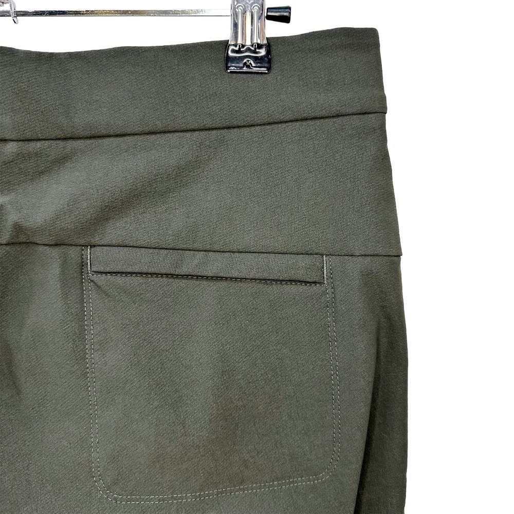 ATHLETA Wander Dash Skinny Pant • 6 Tall • olive green • chic athleisure - Picture 4 of 8